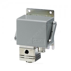 Реле давления дифференциальное CAS 155 0.2-2.5 2х1/4" Danfoss 060-313066
